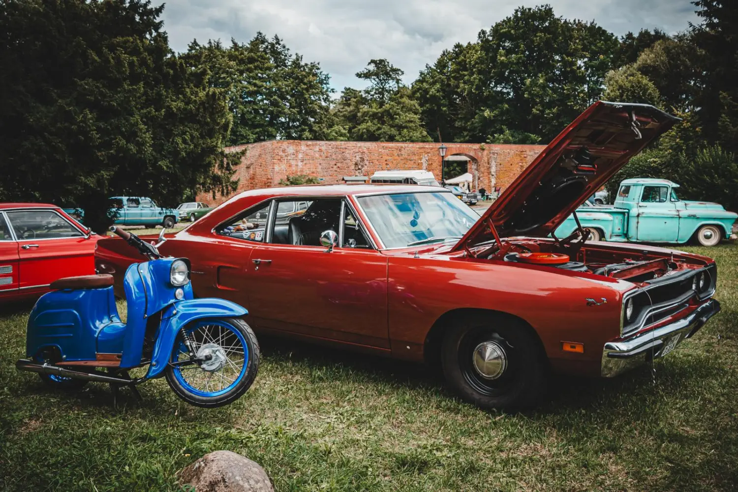 Oldtimertreffen von Burgcafe