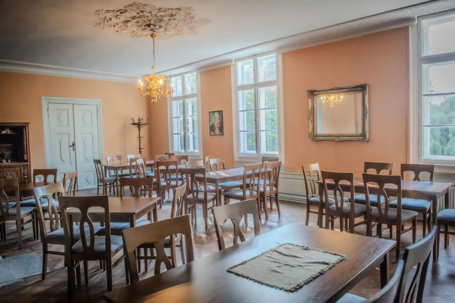 Veranstaltung im Herrentag von Burgcafe