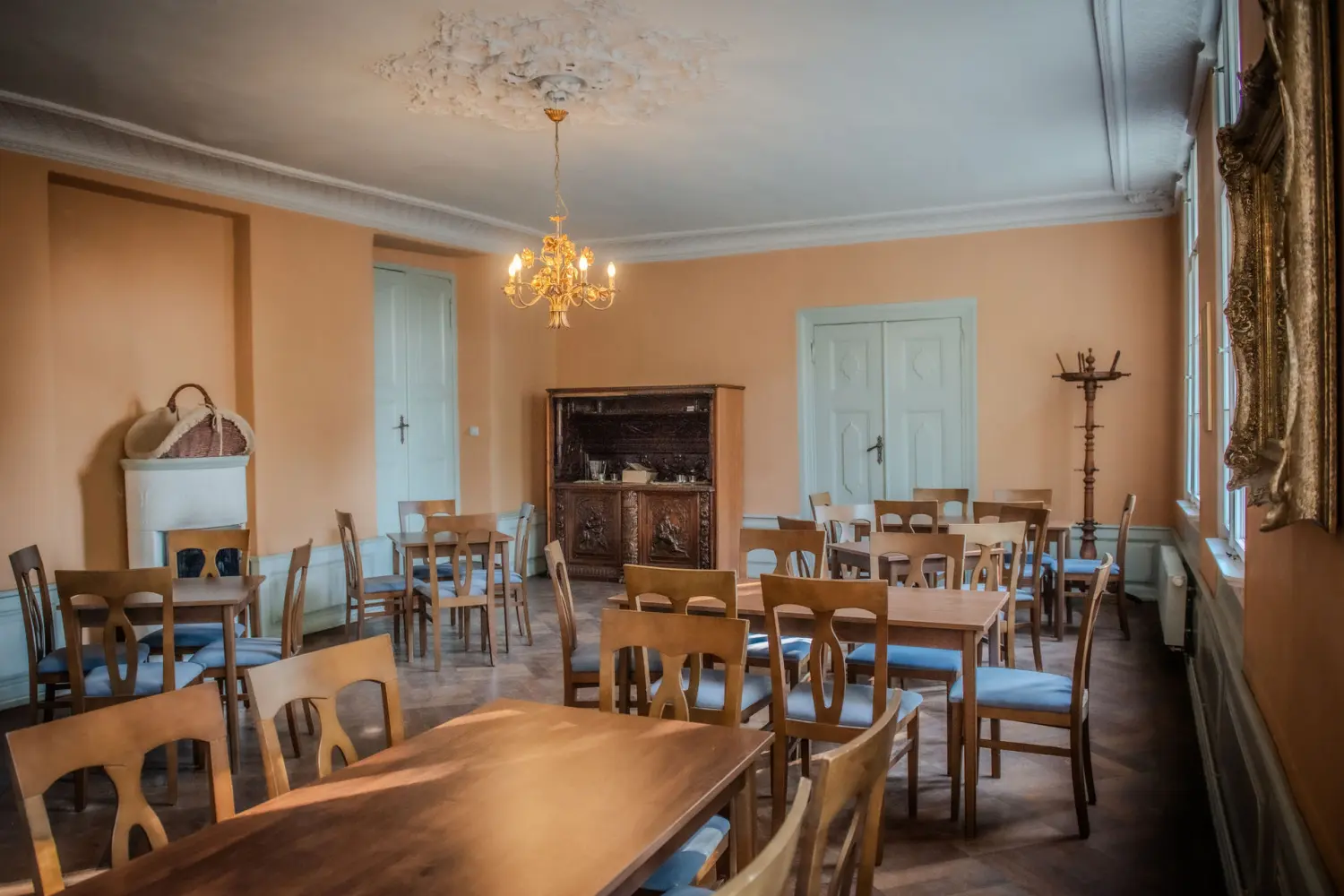 Veranstaltung im Herrentag von Burgcafe