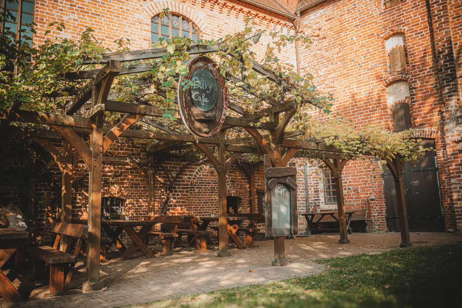 Burgcafe Café